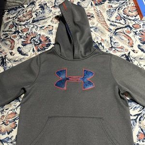 Under Armour Sweater Youth Size